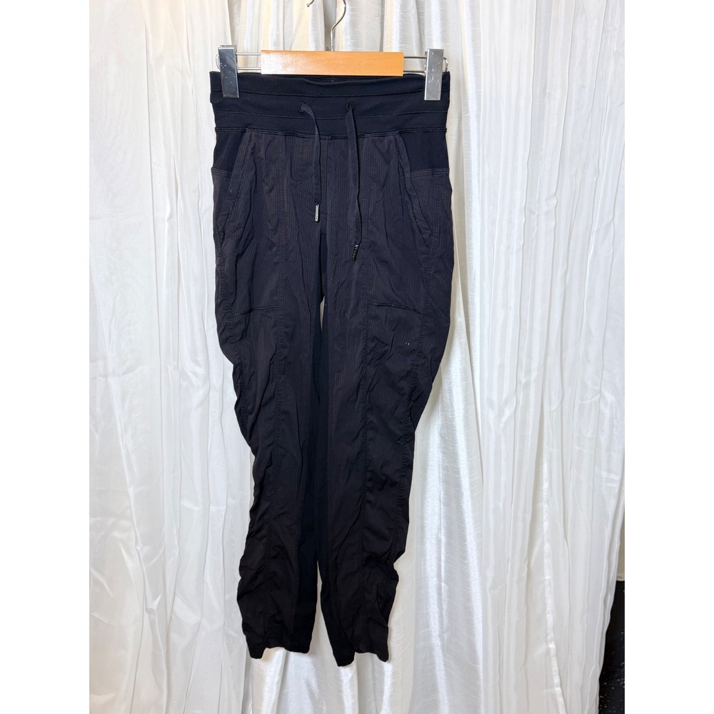 Lululemon Beyond the Studio Jogger Women 4 Black Ruched Swift Pants LW5CZNS